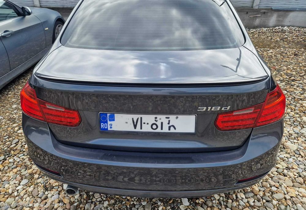 Eleron portbagaj auto BMW Seria 3 F30 F80 2012-2018 negru piano black