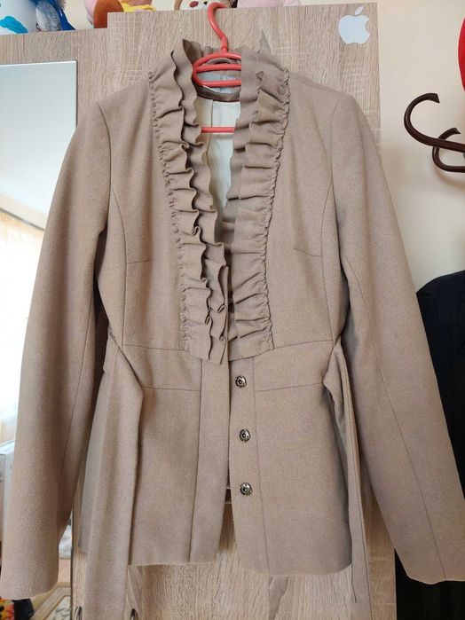 Палто на H&M с коланче
