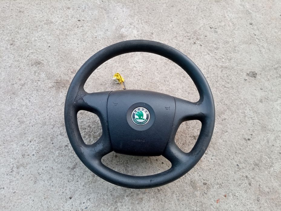 Volan Skoda Octavia 2(2008) 1.6 benzina cod BSE!