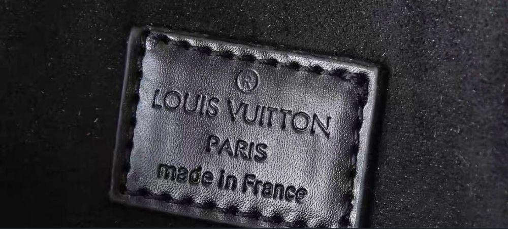 Geanta Louis Vuitton Alma BB piele naturala stoc