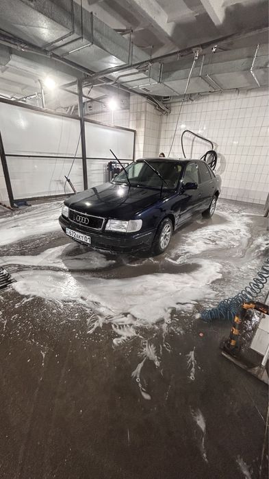 Ауди 100 с4 1992г автомат 2.3