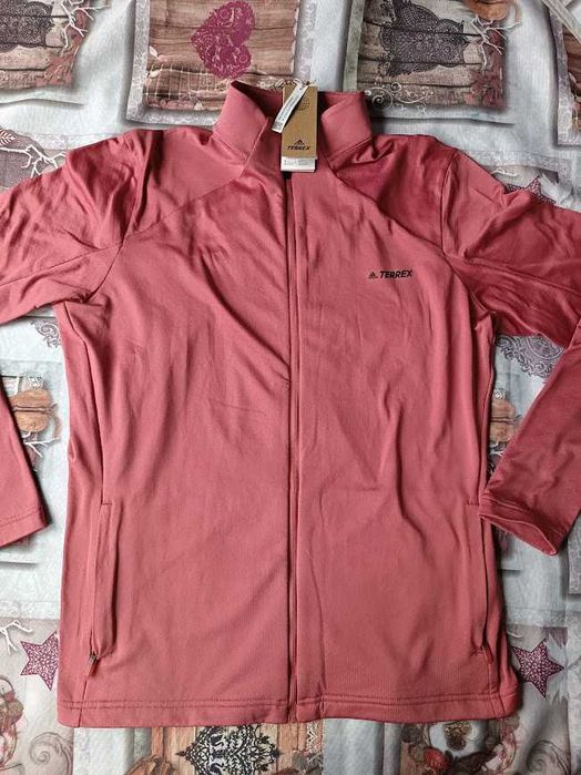 Адидас Терекс спортна горница в розово/пепел от рози