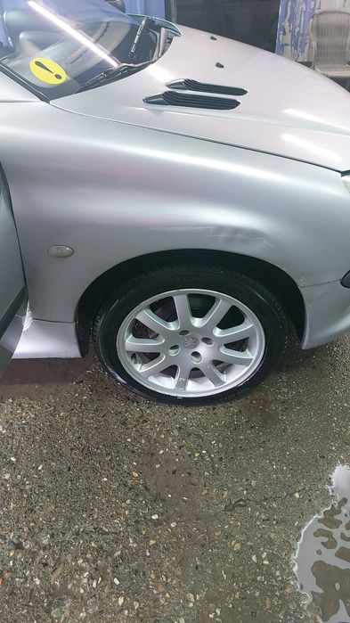 Vand peugeot la pret ieftin