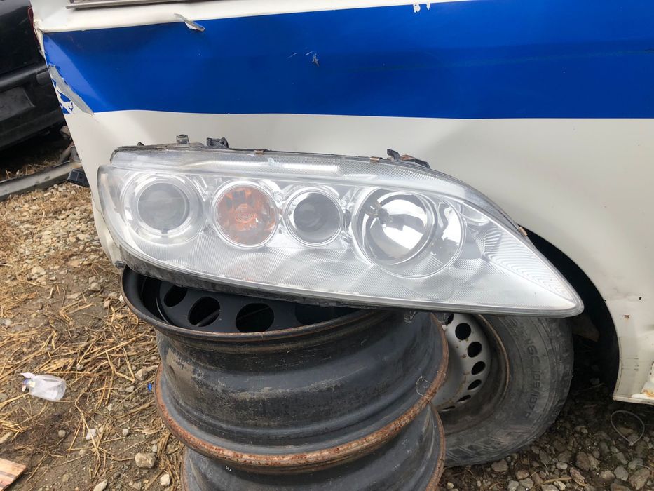 десен фар за мазда 6/mazda 6