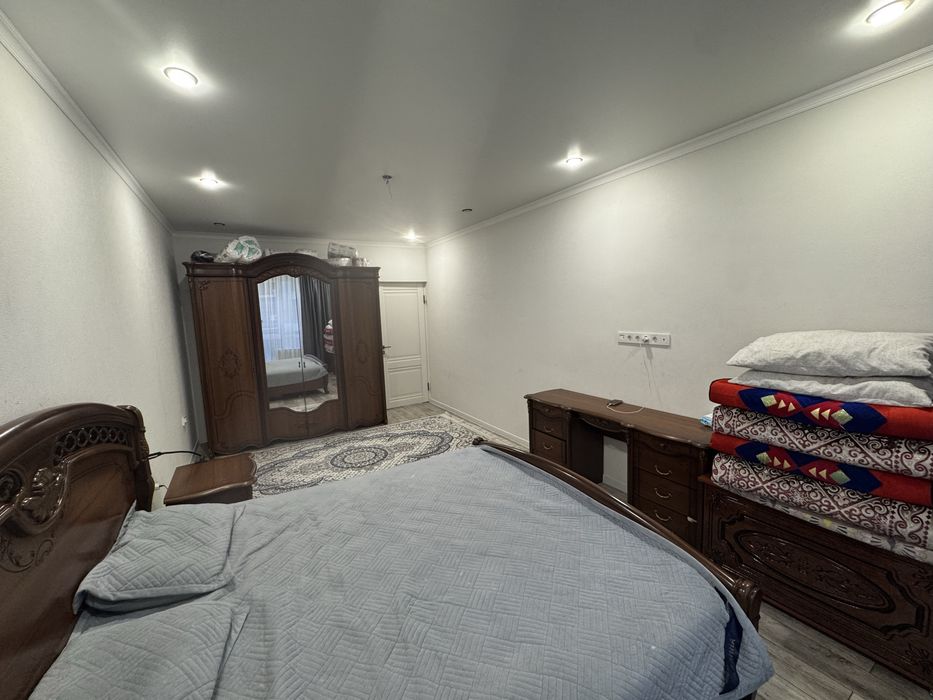 продам спальный гарнитур Франческо