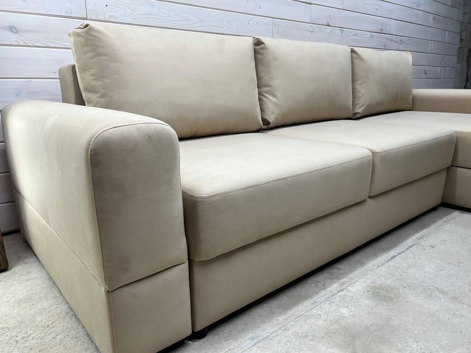 Диван с оттоманкой "Чарли"