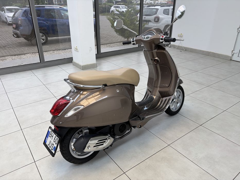 Scuter Vespa 2015- 125Cm -2970Km | Finantare | Rate Fixe Pret.3450€