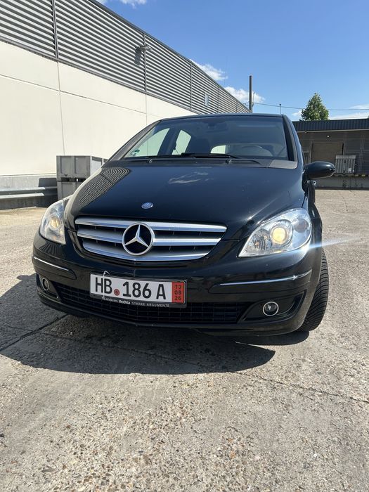 Mercedes-Benz B 200 (W245) – Stare Impecabilă