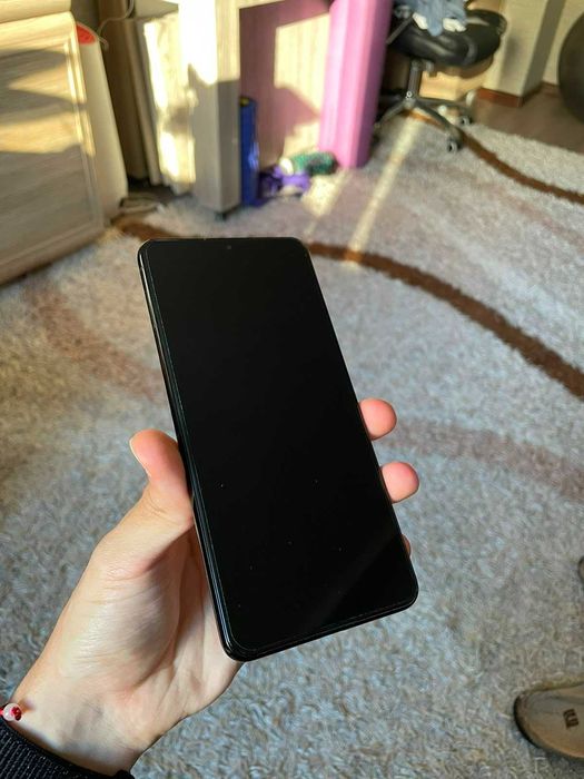 Samsung Galaxy S21 5G, 128ГБ, Phantom Black Б/У