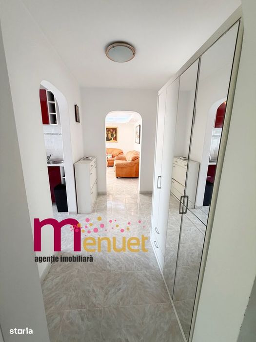 Apartament 3 camere,luminos,strada Victoriei