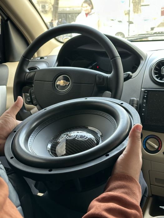 FSD 1400rms / 2800 max