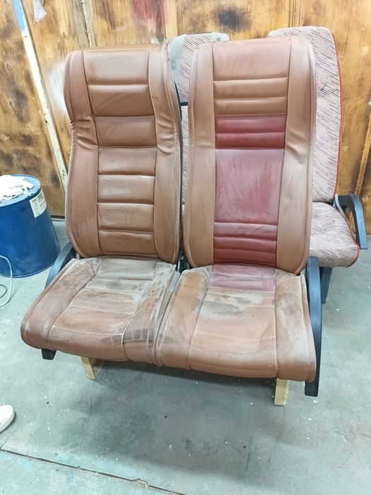 Продам сиденья на бусы