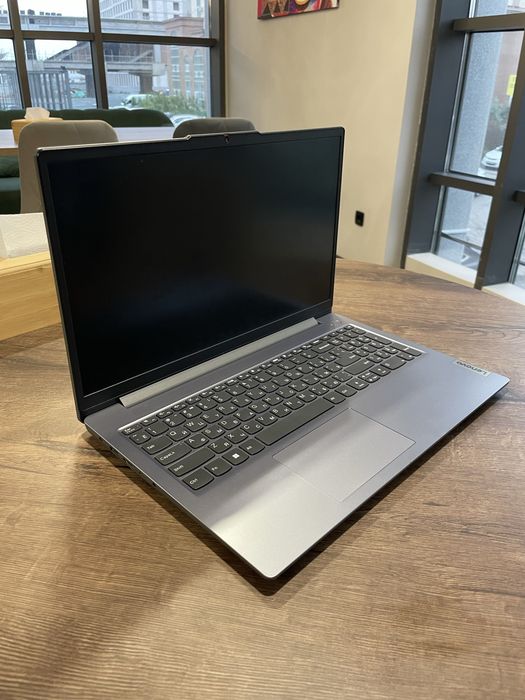 Ноутбук Lenovo IdeaPad Slim 3