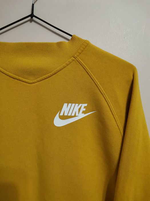 NIKE Fleece HOODIE Cream.