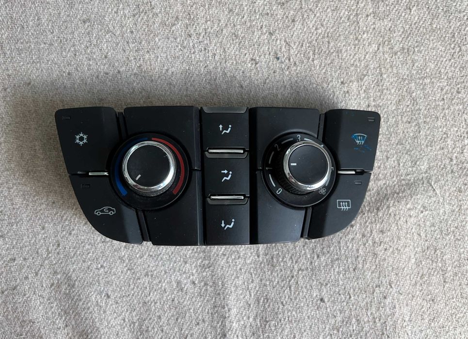 Panou comenzi climatizare Opel Astra J / Zafira C GM13346092 Delphi