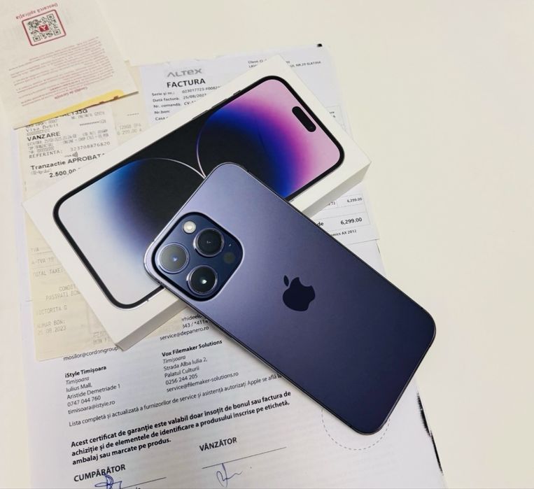 iPhone 14 PRO cu 100% Bateria