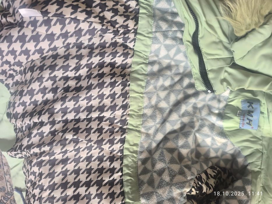 Детская куртка для девочки