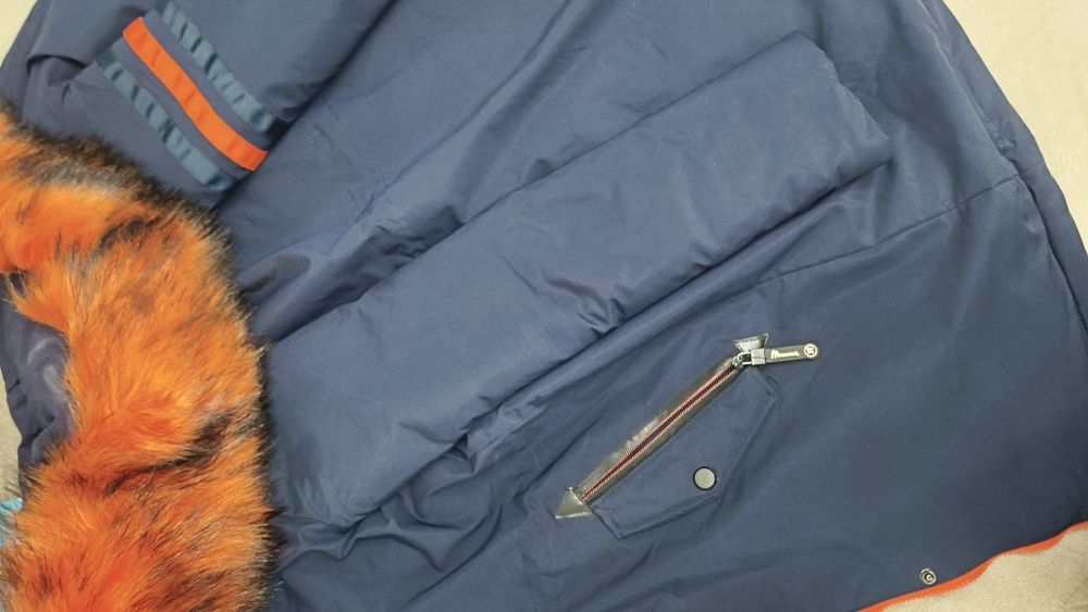 Продам зимнюю парку 42-44