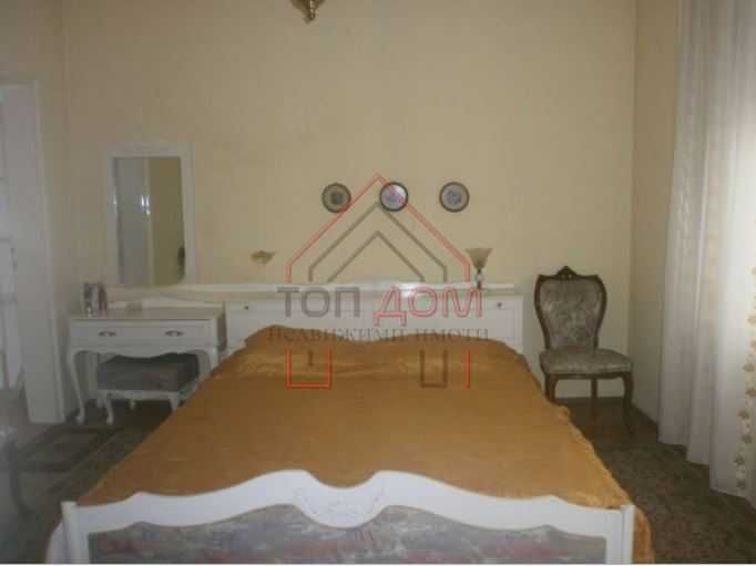 Дава се под наем Четиристаен апартамент в Варна, ВИНС - 90 кв.м за 816 € - Снимка #1