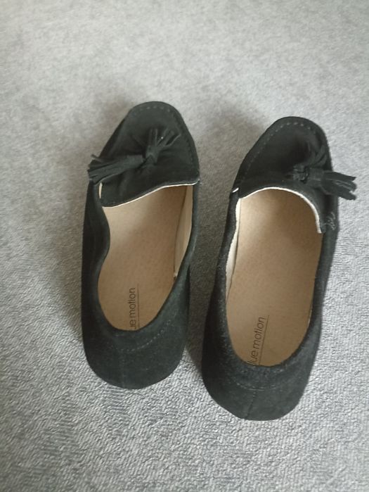 Женские мокасины