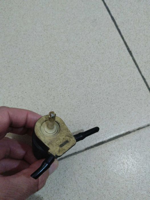 Помпа за чистачки Фиат Пунто