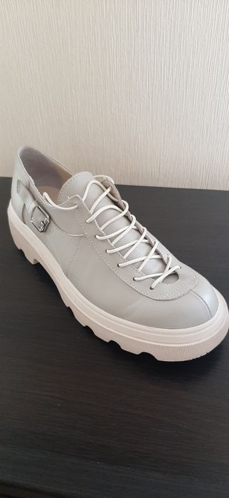 Броги, Турция, кожа