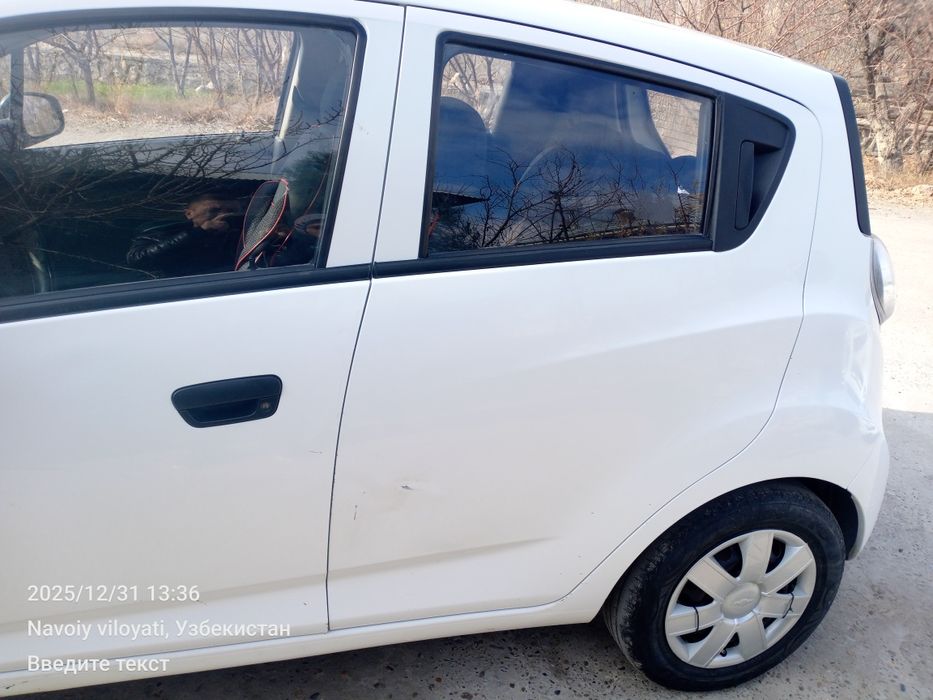 Spark 2011 родная краска 1 позиция