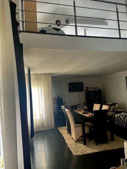 Casa si teren de vanzare