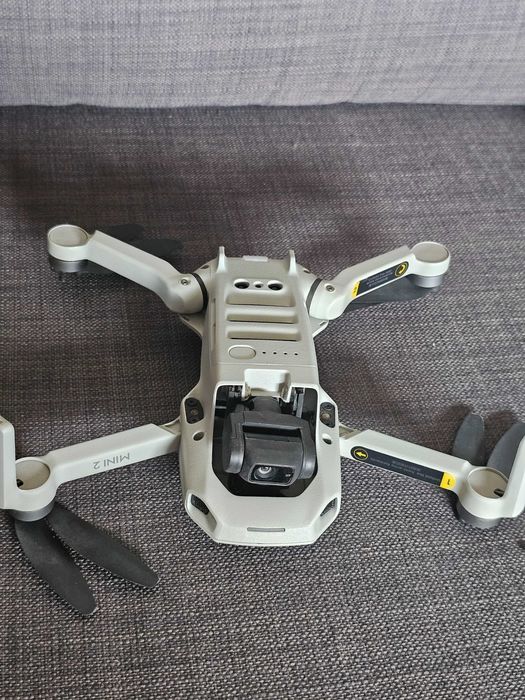 Drona DJI Mini 2
