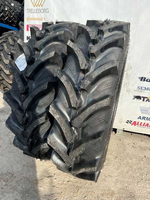 Anvelope radiale 320/85R28 noi pentru tractor fata marca OZKA