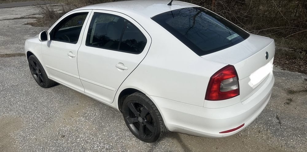 Skoda octavia 1.6tdi Шкода октавия 1.6тди На Части
