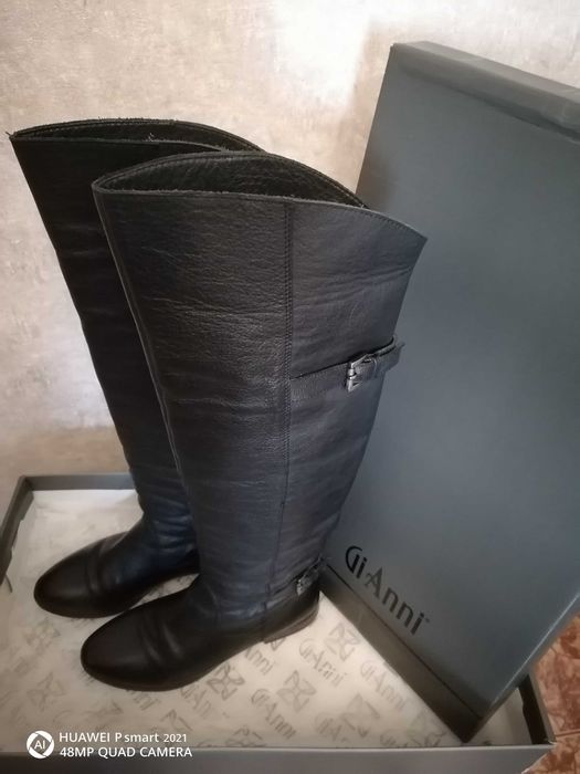 Оригинални дамски ботуши (GiAnni).
