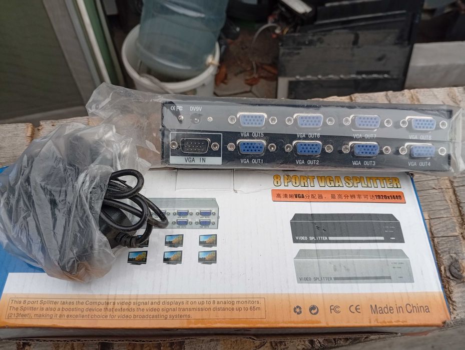 Продам Сплиттер Мониторный 8 каналов