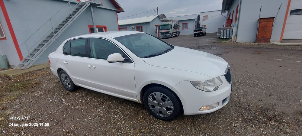 De vânzare Skoda Superb!!