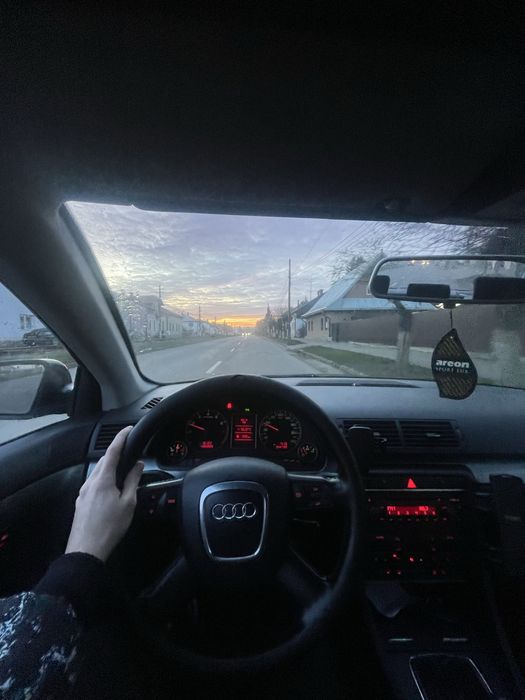 Audi A4 B7 1.6 benzină