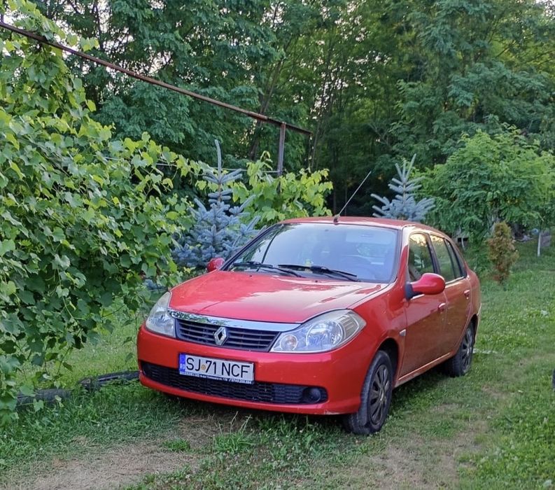 RENAULT Symbol 2012