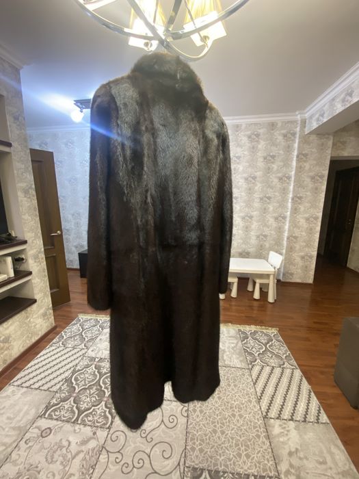 Продам норковую шубу