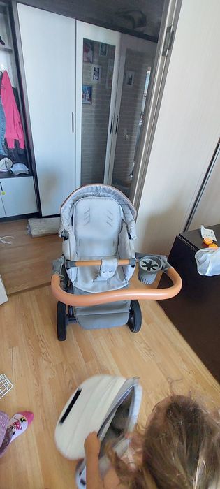 Продам коляску Adamex