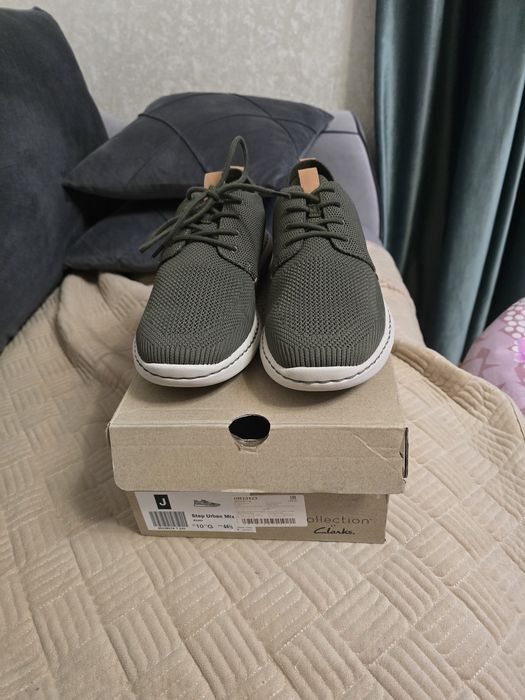 Кроссовки фирмы clarks. Размер 44.5