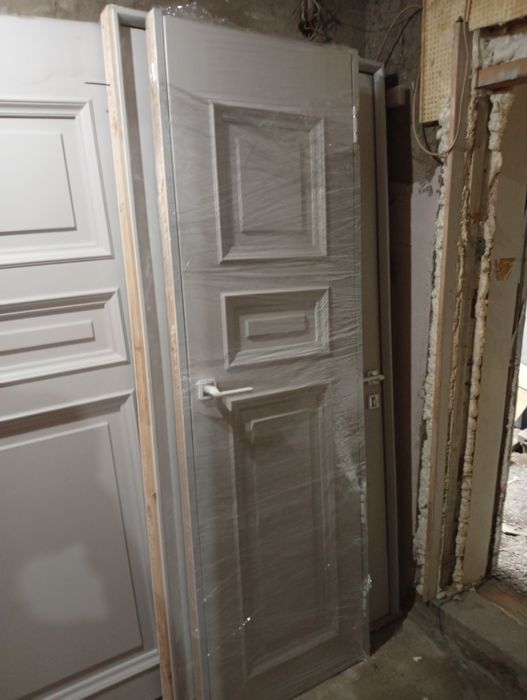 Продам шпонированные двери