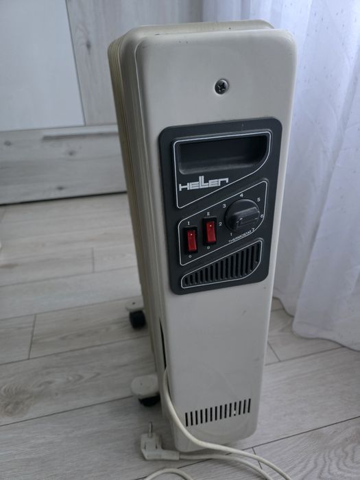 Calorifer electric cu ulei Helen – funcțional, cu termostat