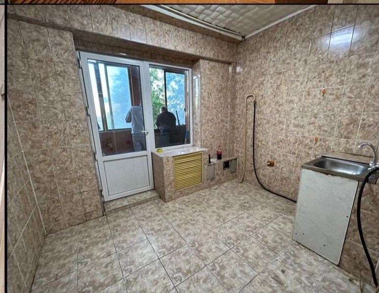 Сдам 3 комнатную квартиру