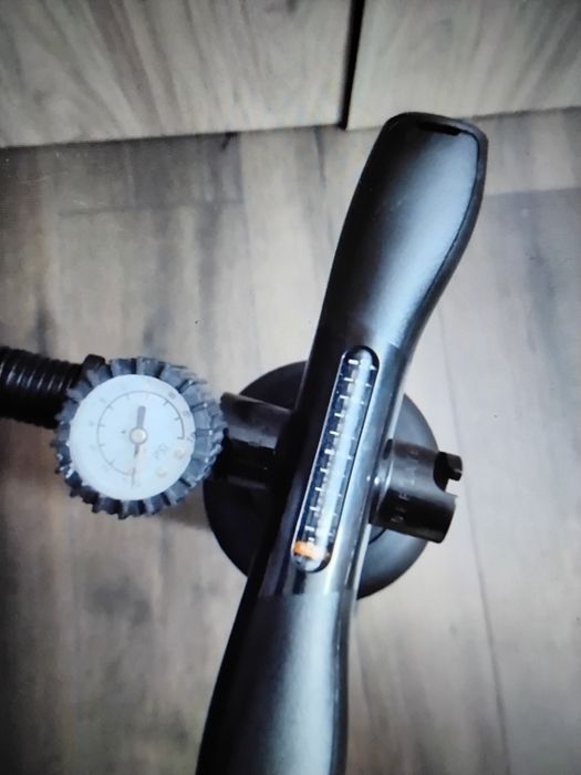 Помпа за дюшеци и лодки и падъл