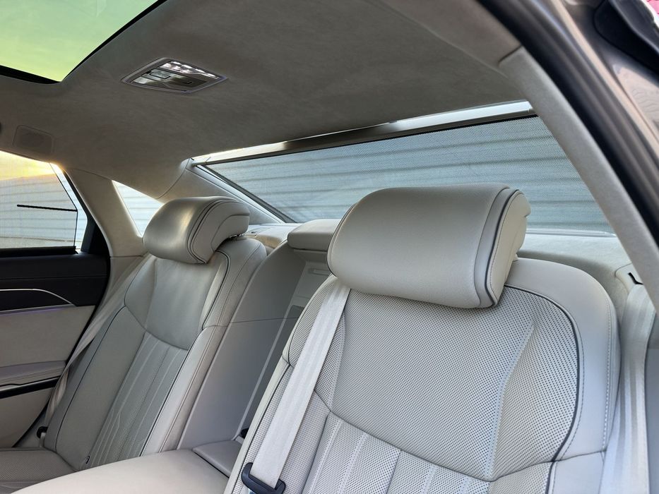 Audi A8 TVA Deductibil / Primul Proprietar / Istoric service Audi