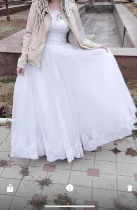 Свадебное платье с фатой