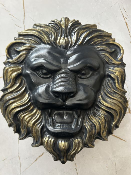 Настенный декор лев