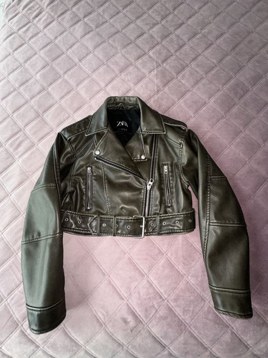 Зелено каки късо кожено яке Zara, размер XS, като ново