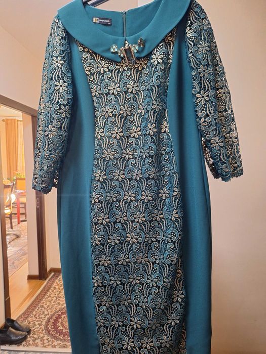 Продаётся платье б/у