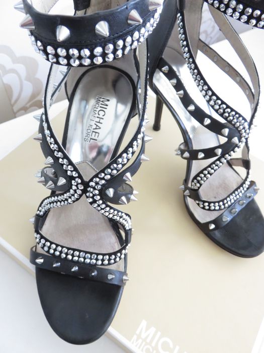 Сандали Michael Kors с метални шипове, 39