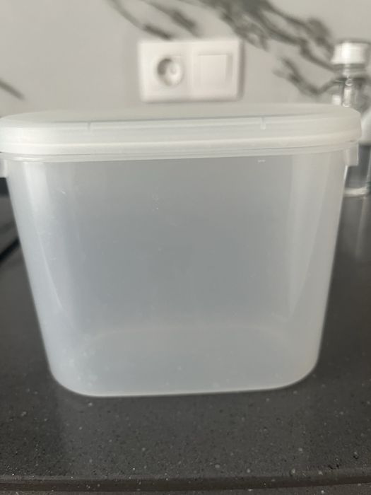 Продаются контейнеры